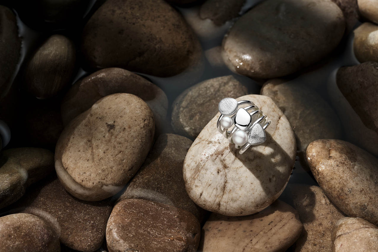 CHRISTINE BRANT - PORTFOLIO - OFF-FIGURE